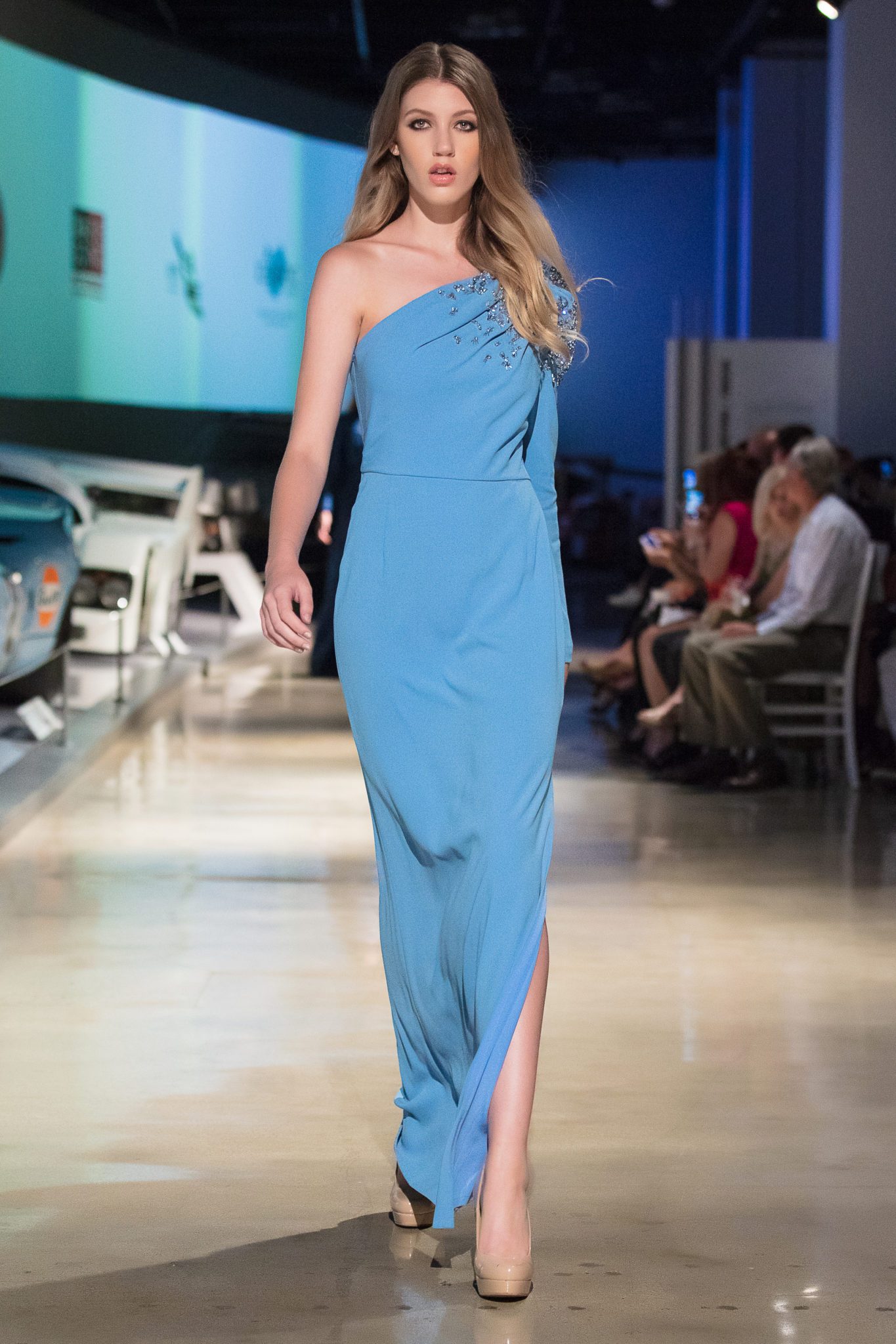 Model on the runway for Escada Spring LAFW LA Fashion Week